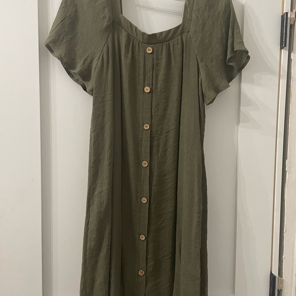 Green dress never worn - Picture 1 of 1